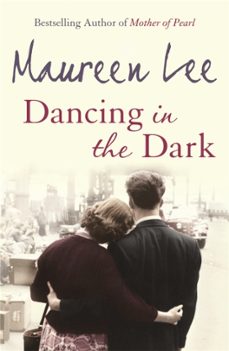 dancing in the dark-9780752834436