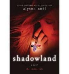 shadowland-alyson noel-9780312650056