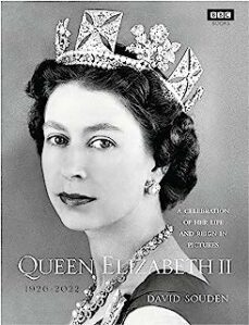 queen elizabeth ii: a celebration of her life and reign in pictur es-9781785943096